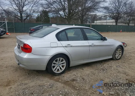 2006 BMW 325 I Automatic z USA, uszkodzony, nr VIN WBAVB17576NH93588